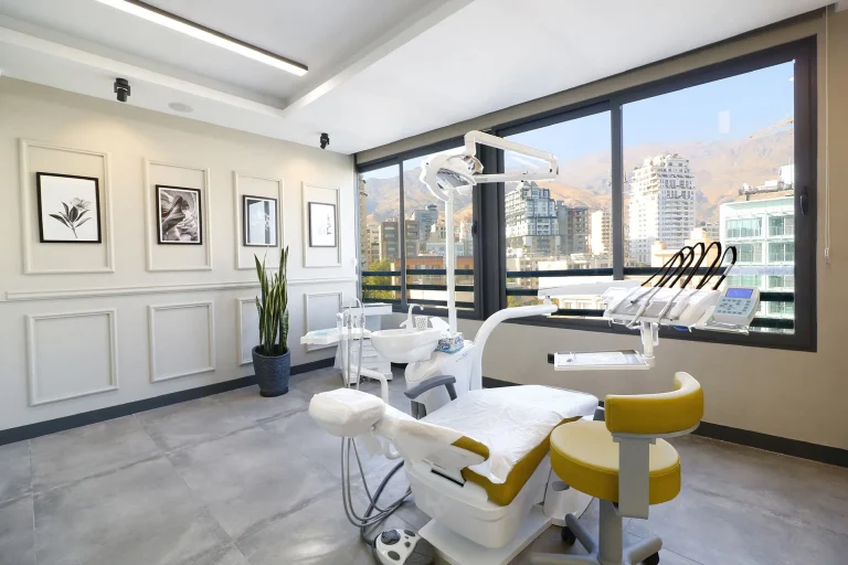 کلینیک دندانپزشکی ترایدنتال تیم